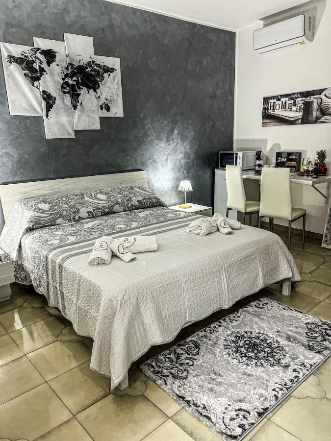 Room In Sicily Partinico Extérieur photo